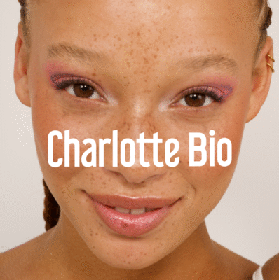 Charlotte Bio - logo met model