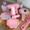 Petikids-pretend-playmake-up-silicone-roze on table