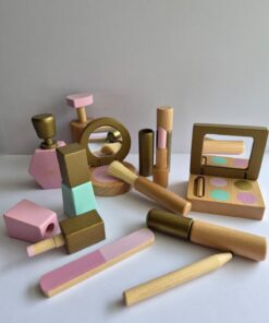 houten make-up-set-voor-kinderen